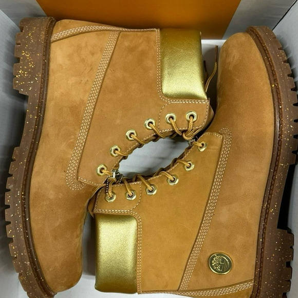 Timberland Heritage 6 inch Waterproof Women's Boots - Color: Wheat - Size: 9.5 - Picture 3 of 7